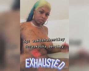 Aakosha Bentley aka aakoshab OnlyFans Video - Playing in the tub