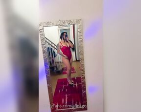 Aline gomes aka alinegomes202 OnlyFans Video - A little kiss on your hot and hard dick