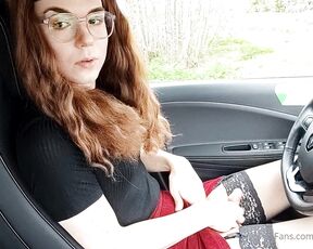 LolaPrincessCD aka lolaprincesscd OnlyFans Video - Masturbating in a car  Disclaimer Sexual acts were filmed in a secluded area where members