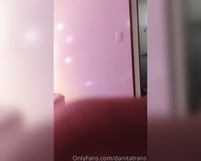 TS Danitza aka danitatrans OnlyFans Video - De tiempo me Grabó así y me da un poco de Vergüenza  Espero soltarme y