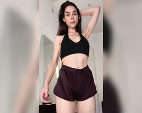 TSJennazz aka tsjennazz OnlyFans Video - Hey, some clips of me playing and having fun