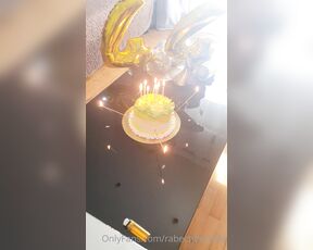 Rabeche Rayalla aka rabecherayalla OnlyFans Video - My happy birthday Feliz cumpleaños