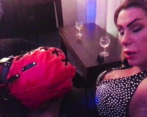 Ts Patrica Parixx aka patriciaparixxtrans OnlyFans Video - DANS UN HÔTEL AVEC UN SOUMIS DÉGUISÉE VÍDEO N4