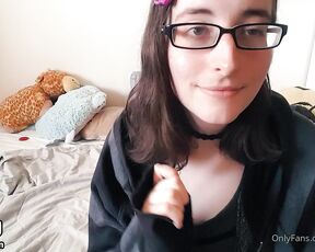 BoringKate aka boringkate OnlyFans Video - 06-08-2021 - Some ancient cuteness This was shot way back in 2017, but this is my first time