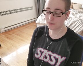 BoringKate aka boringkate OnlyFans Video - 05-07-2020 - Watching porn in chastity