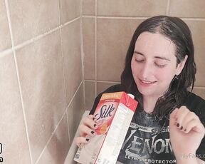 BoringKate aka boringkate OnlyFans Video - 03-22-2024 - Soy boys love soy milk facials I released this one for purchase like a year and