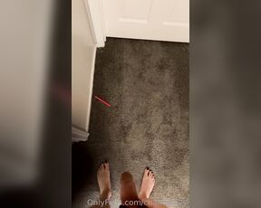 Chanel Keyy aka chanelkeyy OnlyFans Video - 08-03-2023 - Sneaky masturbating in front of my roomates door and leaving a little surprise