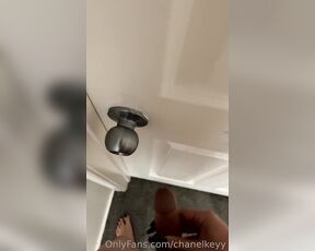 Chanel Keyy aka chanelkeyy OnlyFans Video - 08-03-2023 - Sneaky masturbating in front of my roomates door and leaving a little surprise