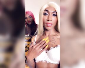 Shemale Chocolate aka pstarchocolate OnlyFans Video - 01-16-2020 - Me and my girlfriends having a good time