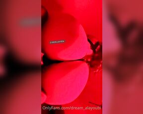 Arab femboy dream_alayoubi aka dream_alayoubi OnlyFans Video - 08-26-2021 - Dark hair, dont care