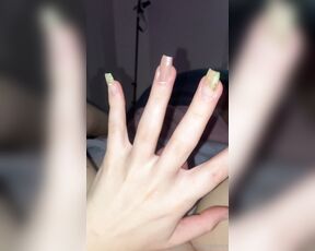 FranTiesca aka frantiesca OnlyFans Video - 09-20-2023 - fiz as unhas, gostaram