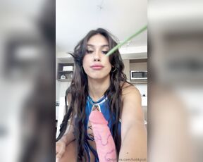 Giuli Turns aka hot4giuli OnlyFans Video - 10-22-2023 - Quiero una polla así