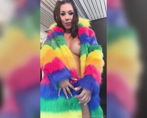 Giuli Turns aka hot4giuli OnlyFans Video - 11-27-2023 - The best beauty surprise