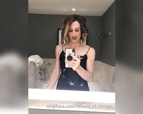 Holland of Chicago aka holland_of_chicago OnlyFans Video - 01-23-2021 - Put your cocks on a sink or countertop