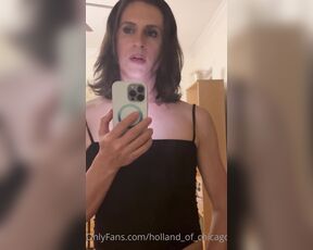 Holland of Chicago aka holland_of_chicago OnlyFans Video - 04-28-2022 - Are you curious