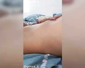 Roxy trans aka transroxy OnlyFans Video - 04-19-2023 - Soy transroxy, gonza_d me da Leche en mi boquita