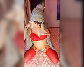 Lola Crystals aka trulybyl OnlyFans Video - 11-23-2022 - Editing a new video and pic set