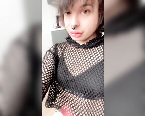 TS CryBabySquish aka crybabysquish OnlyFans Video - 03-03-2022 - Some videos I took with my natural short hair