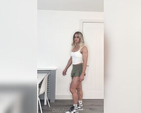 Taylor aka Tayrosiee OnlyFans - What do you think of this outfit