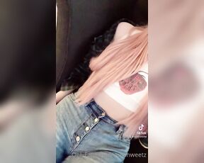 TS Minivon aka vonshweetz OnlyFans Video - 04-11-2022 - also apparently everyone liked this cute bulge