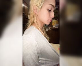 Lana Blackheart aka lanablackheart OnlyFans Video - 02-24-2023 - daddy needed some cake from the kitchen