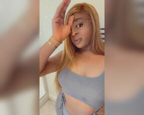 Axxxphat aka axxxphat OnlyFans Video - 08-25-2024 - You like the blonde