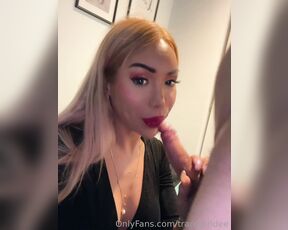 Transgirldee aka transgirldee OnlyFans Video - 12-23-2022 - Wanna watch him cum in my mouth