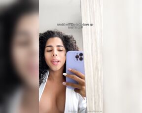 Ts Chloé Chantelle aka chloevilleroxxx OnlyFans Video - 09-01-2023 - I feel very sexyyyy