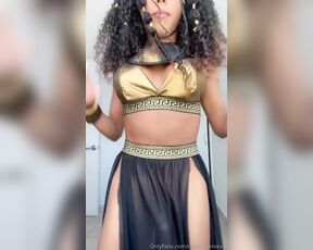 Ts Chloé Chantelle aka chloevilleroxxx OnlyFans Video - 10-05-2023 - Tú reina Cleopatra está aquí  Cuidado con mi serpiente  Your queen Cleopatra is here