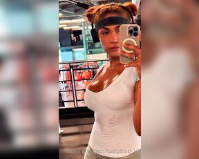 Tastytrap-19 aka tastytrap-19 - 01-09-2023 OnlyFans Video - My day at the gym after a very intense workout