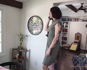 BubblePinkElle aka bubblepinkelle - 05-01-2024 OnlyFans Video - Real estate agent finds tgirl snooping around her open house