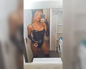 TS Vivi Carvalho aka tsvivi_carvalho - 07-25-2023 OnlyFans Video - The Lady wants to punish you