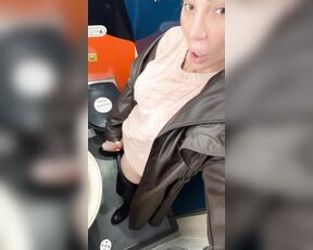 Gabrielle Sexy aka iamsexygabi - 11-29-2023 OnlyFans Video - Masturbating in the train bathroom until I cum