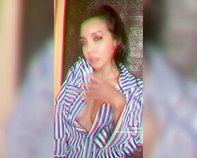 LadyboyShaSha aka ladyboyshasha - 08-11-2022 OnlyFans Video - Before new video upload on weekend so watch something funny nowyuu