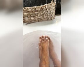 LadyboyShaSha aka ladyboyshasha - 11-29-2023 OnlyFans Video - All about my feet