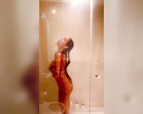 LadyboyShaSha aka ladyboyshasha - 03-03-2024 OnlyFans Video - Shower in dubai