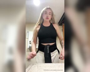 Cadence Caliber aka cadencecaliber - 10-13-2024 OnlyFans Video - Stroking with hand soap in the washroom