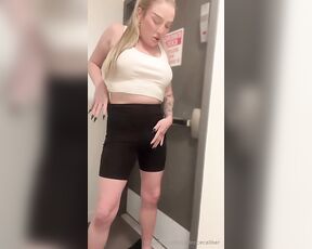 Cadence Caliber aka cadencecaliber - 10-17-2024 OnlyFans Video - Risky stairwell stroke session