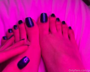 Goddessjessyxxl aka goddessjessyxxl - 04-15-2024 OnlyFans Video - Sexiest toes you have ever seen