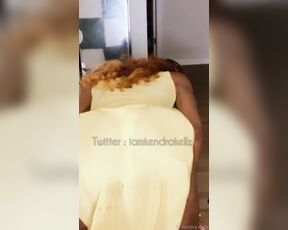 Kendra Kellz aka tskendrakellz - 07-19-2024 OnlyFans Video - Randomly TWERKING MY FAT  for you