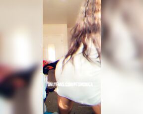 Ptsmonica aka ptsmonica - 12-24-2019 OnlyFans Video - Twerking in my dress with no panties on happy Christmas  EVE