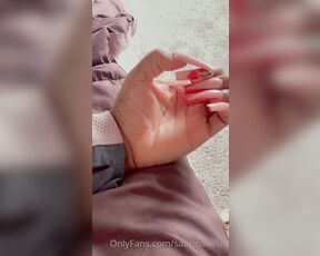 Sabrina Kellis aka sabrinakellis - 09-02-2022 OnlyFans Video - You like them  I usually shy away from red nails but I took a chance