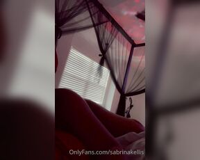 Sabrina Kellis aka sabrinakellis - 03-23-2023 OnlyFans Video - _ Im fresh out the shower, but I hate wearing clothes