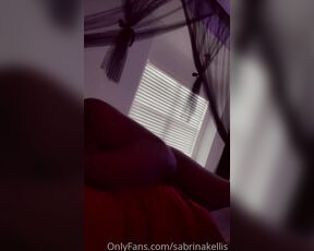 Sabrina Kellis aka sabrinakellis - 03-23-2023 OnlyFans Video - _ Im fresh out the shower, but I hate wearing clothes