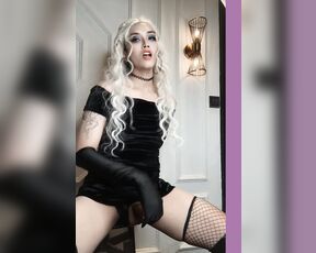 Emily Yunicorn aka emilyunicorn - 03-20-2020 OnlyFans Video - Queen of Unicorns is on Gumroad httpsgum