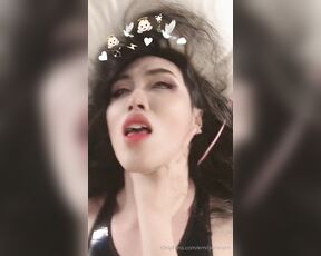 Emily Yunicorn aka emilyunicorn - 04-11-2020 OnlyFans Video - now, hows about a top view P I got bitch slapped and I love it so