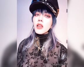 Emily Yunicorn aka emilyunicorn - 12-28-2023 OnlyFans Video - I think I should really dye my hair blue