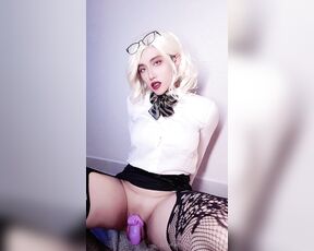 Emily Yunicorn aka emilyunicorn - 01-01-2024 OnlyFans Video - whats your new year resolution