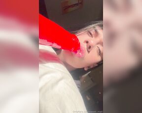 Sweet mati aka sweet_mati - 02-11-2024 OnlyFans Video - I love sucking the tip of the cock, its something I love and enjoy a lot