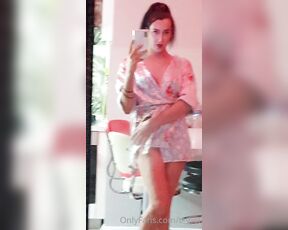 TS Nikki aka tsniki - 08-30-2022 OnlyFans Video - A romantic night